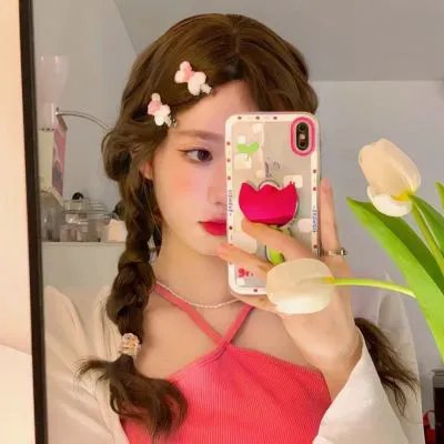 大怪兽卡美拉海报